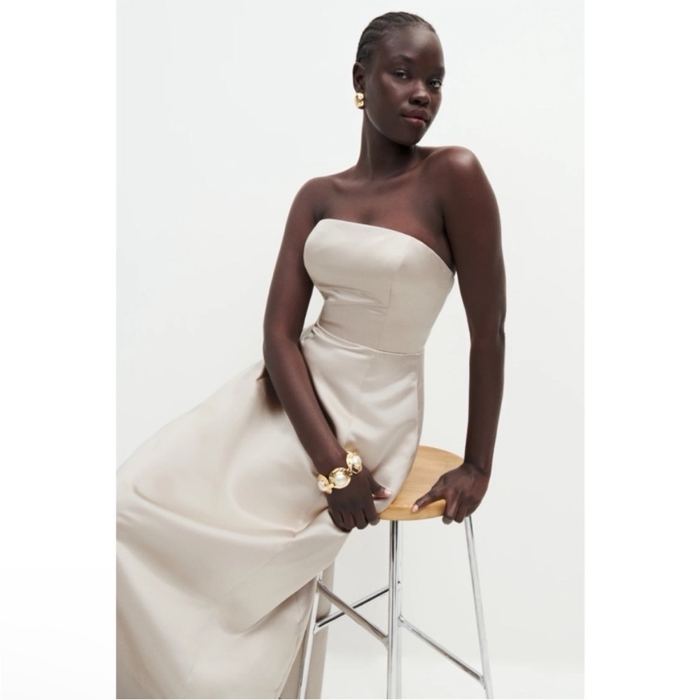 NWT Reformation Kayden Dress in Champagne - Picture 7 of 10